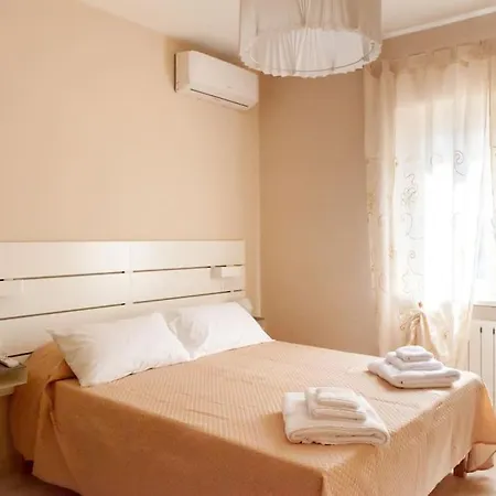 Raggio Di Sole, Oasi Di Felicita Tatil Evi *